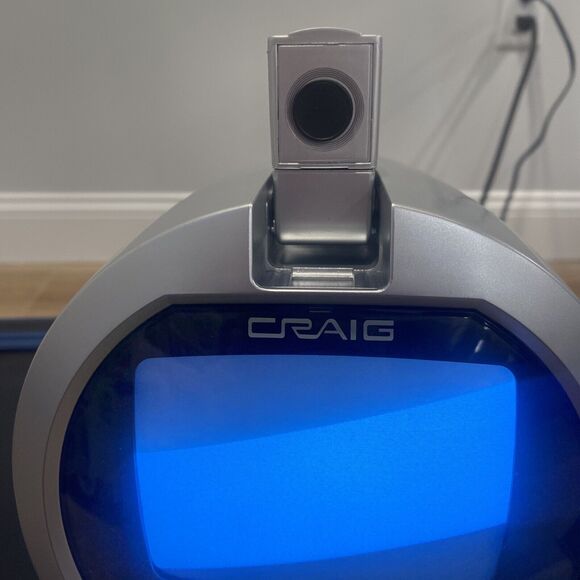 Craig CD+ Graphics Karaoke System w/5" Monitor, Microphone & Video Camera CG8400 - Picture 7 of 13